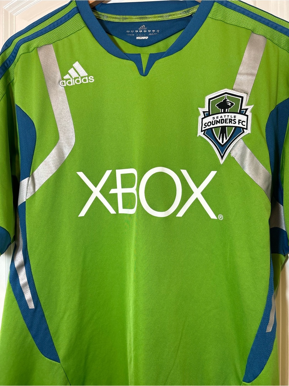 adidas Green and Blue Seattle Sounders FC Home Jersey with Xbox Logo - Picture 5 of 8